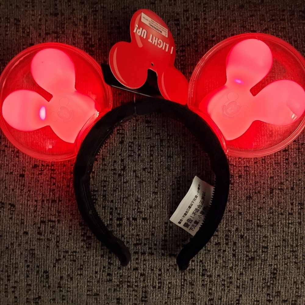 NWT Light up ears, Disney